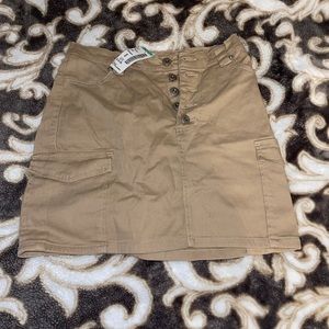 Cream color papaya skirt